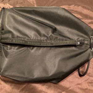 Under armour black pack gym